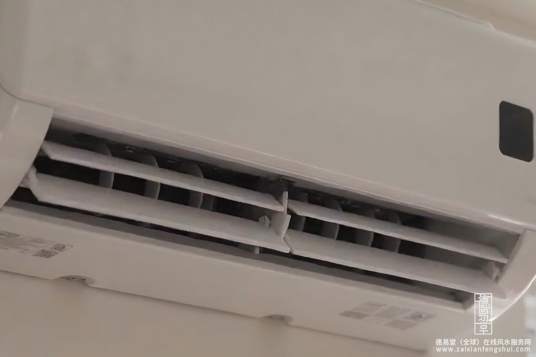 1785376301354944.jpg 522111.jpg